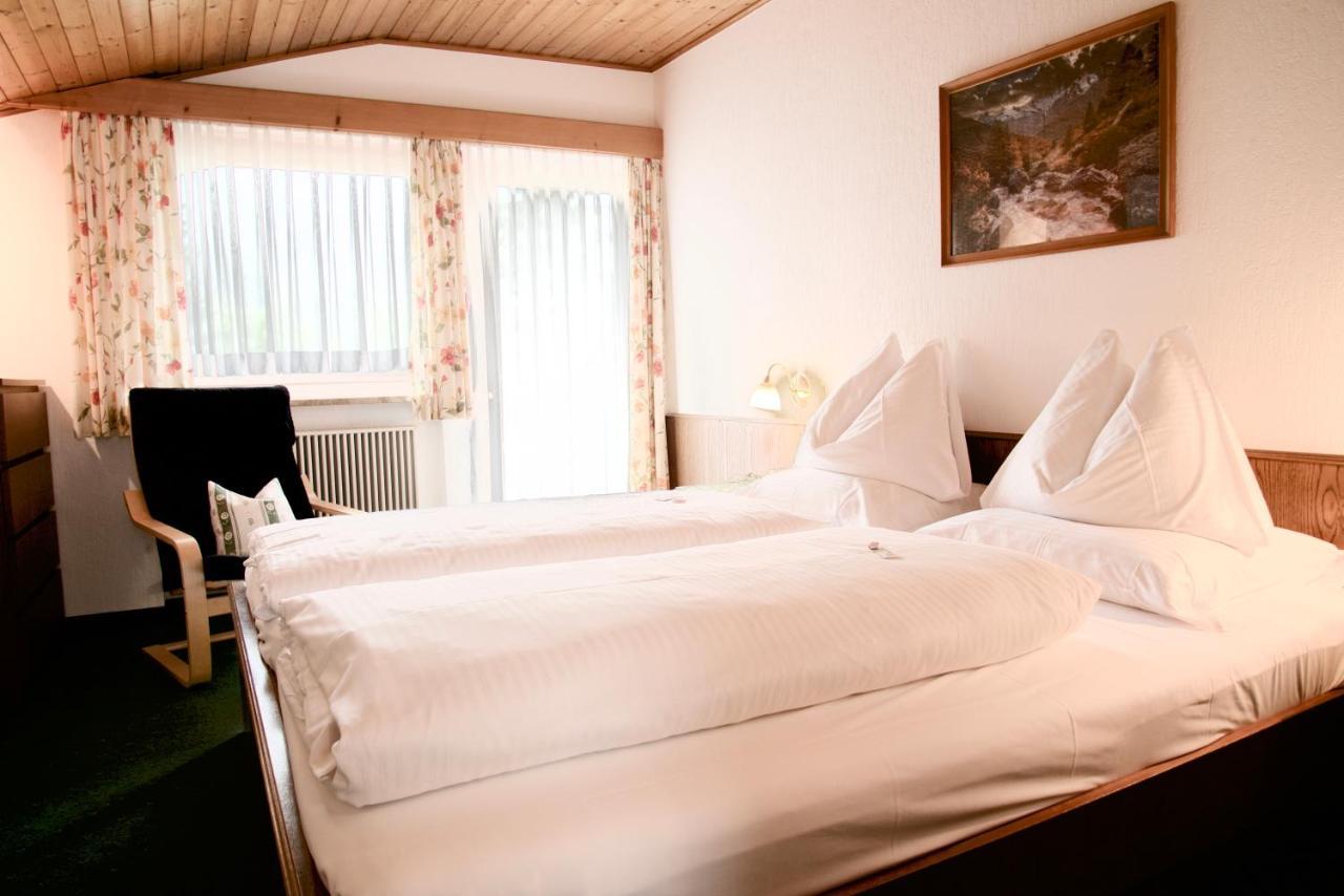 Haus Patricia Hotel Lofer Ngoại thất bức ảnh