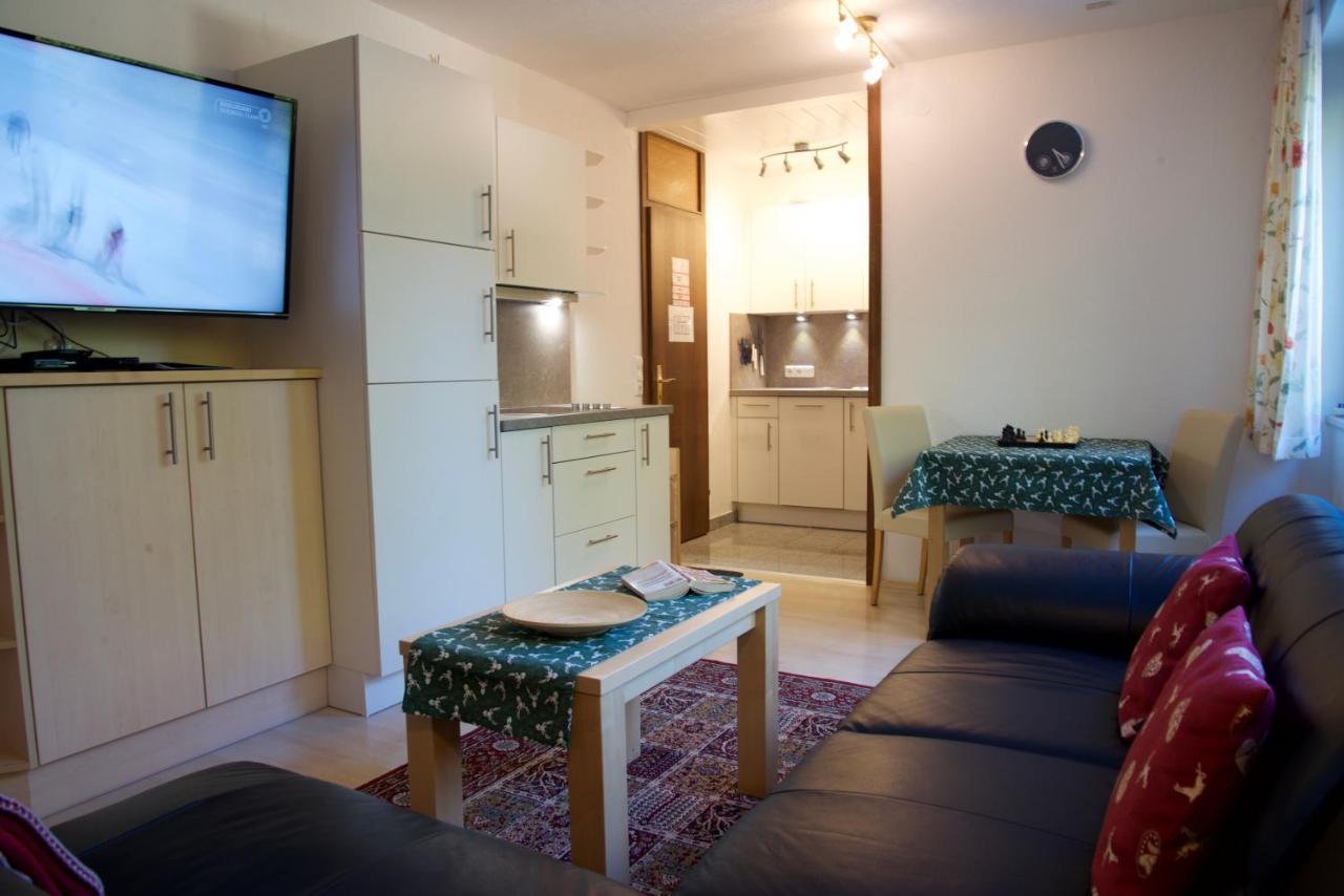 Haus Patricia Hotel Lofer Ngoại thất bức ảnh